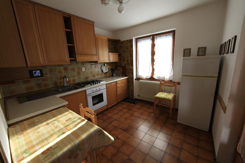 Cesa Roseda Apartamento Canazei Quarto foto