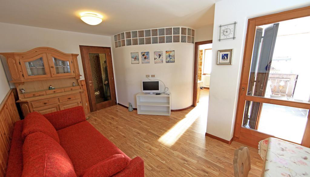 Cesa Roseda Apartamento Canazei Quarto foto